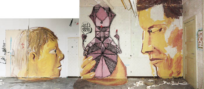 dicker Bub und großer Papa glotzen auf eine komische Figur. Wandbild, Wandmalerei oder/Graffiti in Berlin